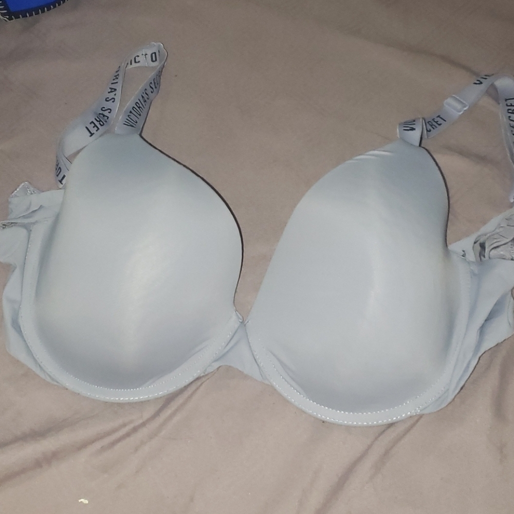 Victoria secret lightly lined demi bra